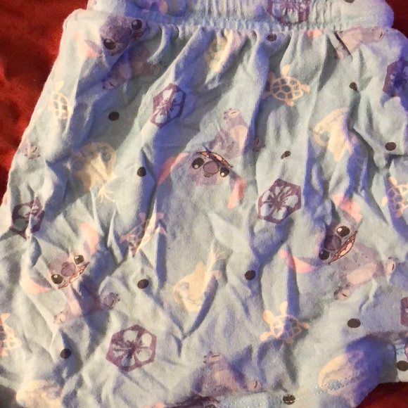 Disney Stitch shorts - Picture 2 of 3